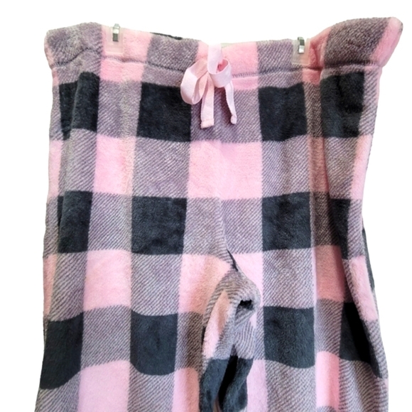 BUNDLE💥2X Fleece Buffalo Check Pajama Pants Paired w/Long Sleeve Ribbed Tee - Picture 7 of 9